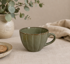 Tasse mit Rillen L grün