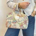Tasche mit Tragegriffe mit Blumenmuster