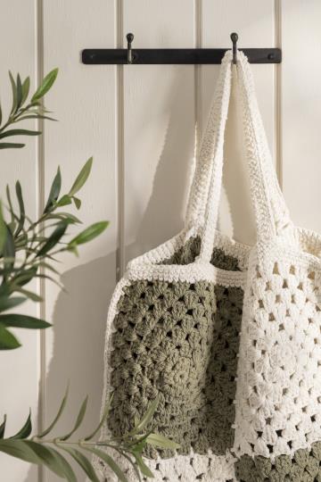 Tasche gehäkelt olive creme