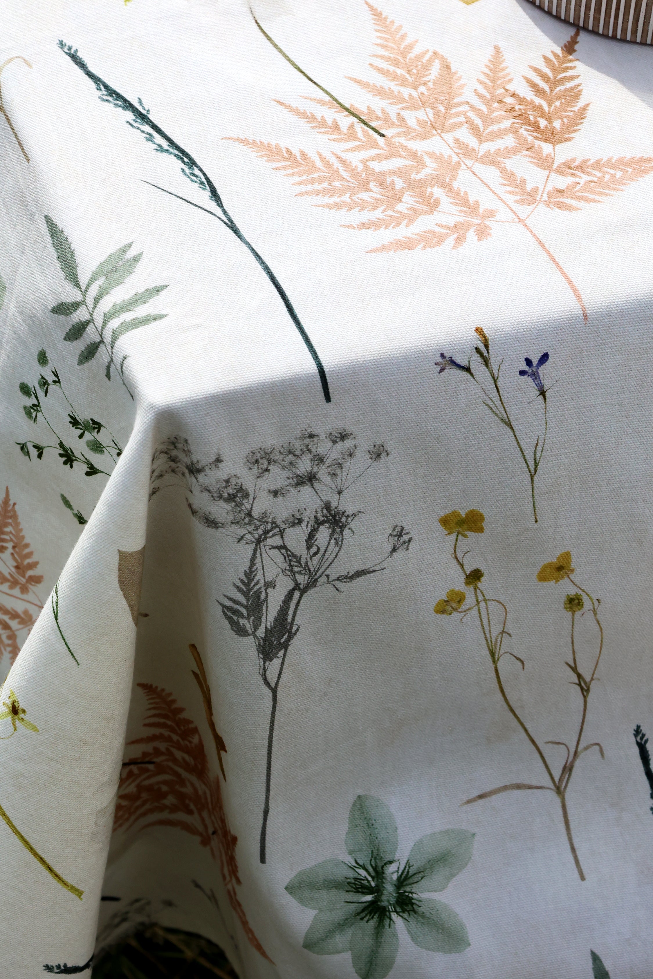 Tischtuch Wildblume 240x140