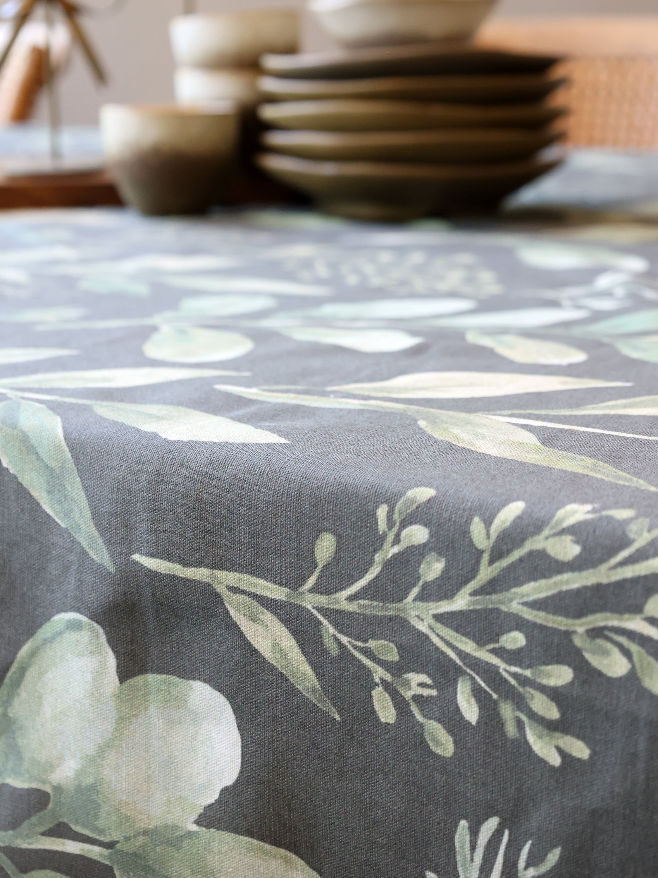 Tischtuch olive 240x140